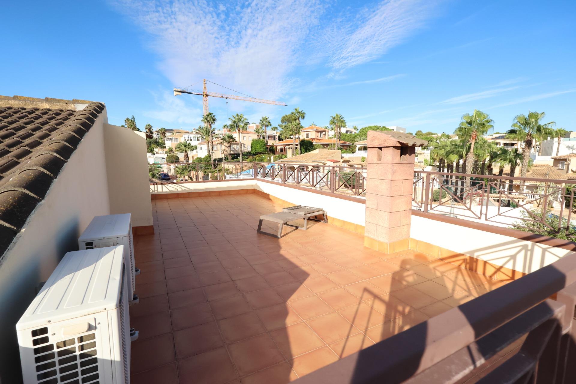 Dining area in villa for sale in Torrevieja