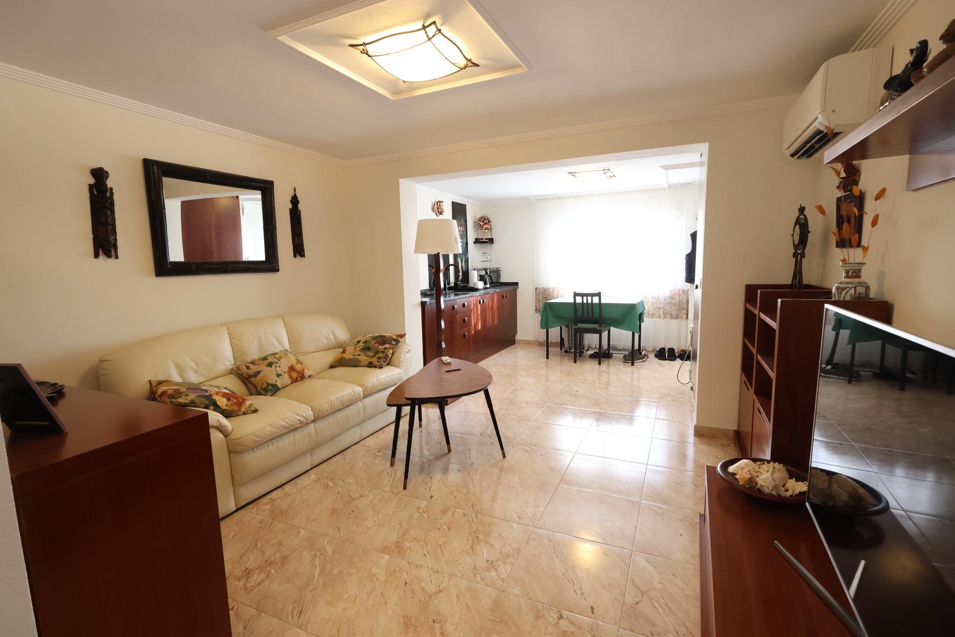 Bedroom in villa for sale in Torrevieja
