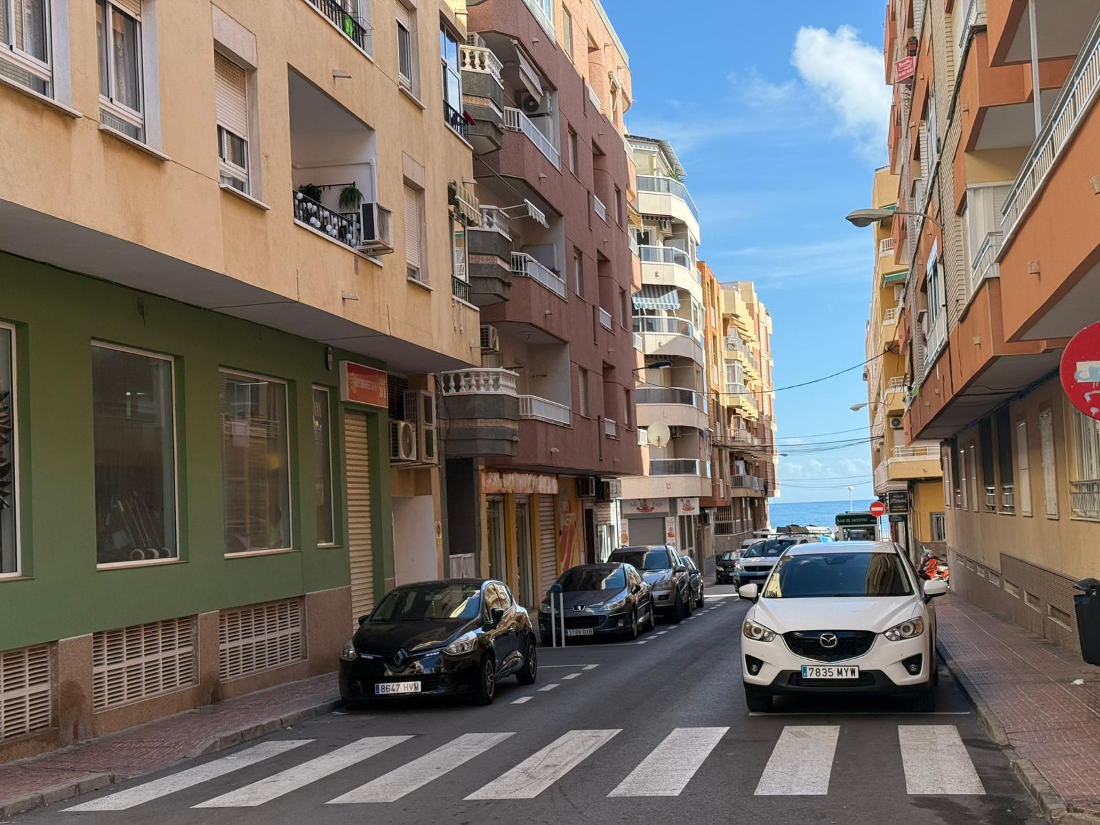 Kitchen in apartment for sale in Torrevieja