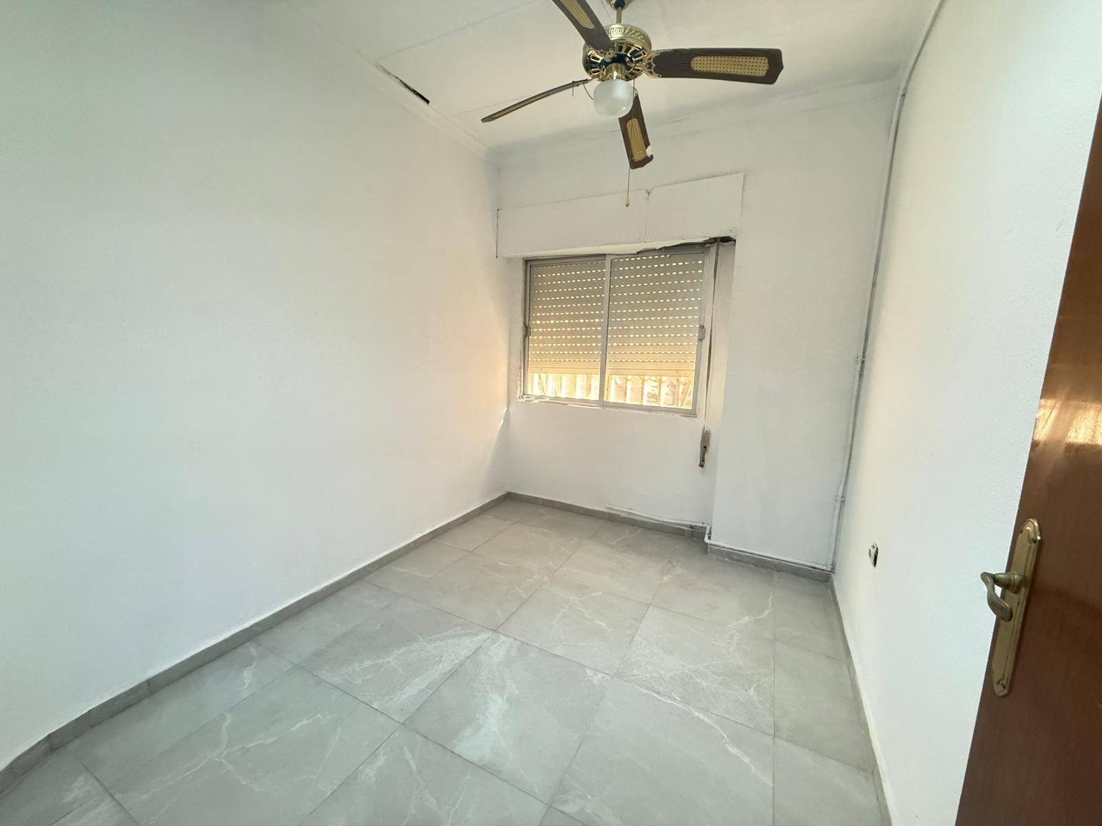 Terrace in apartment for sale in Torrevieja