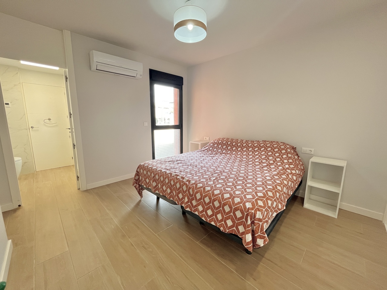 Master bedroom in apartment for sale in Villamartin