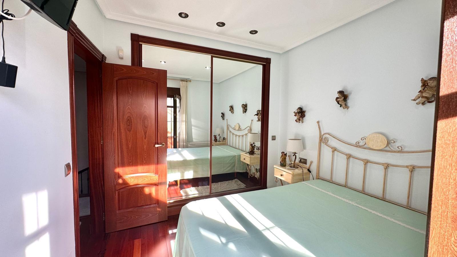Pool area in terraced for sale in Torrevieja