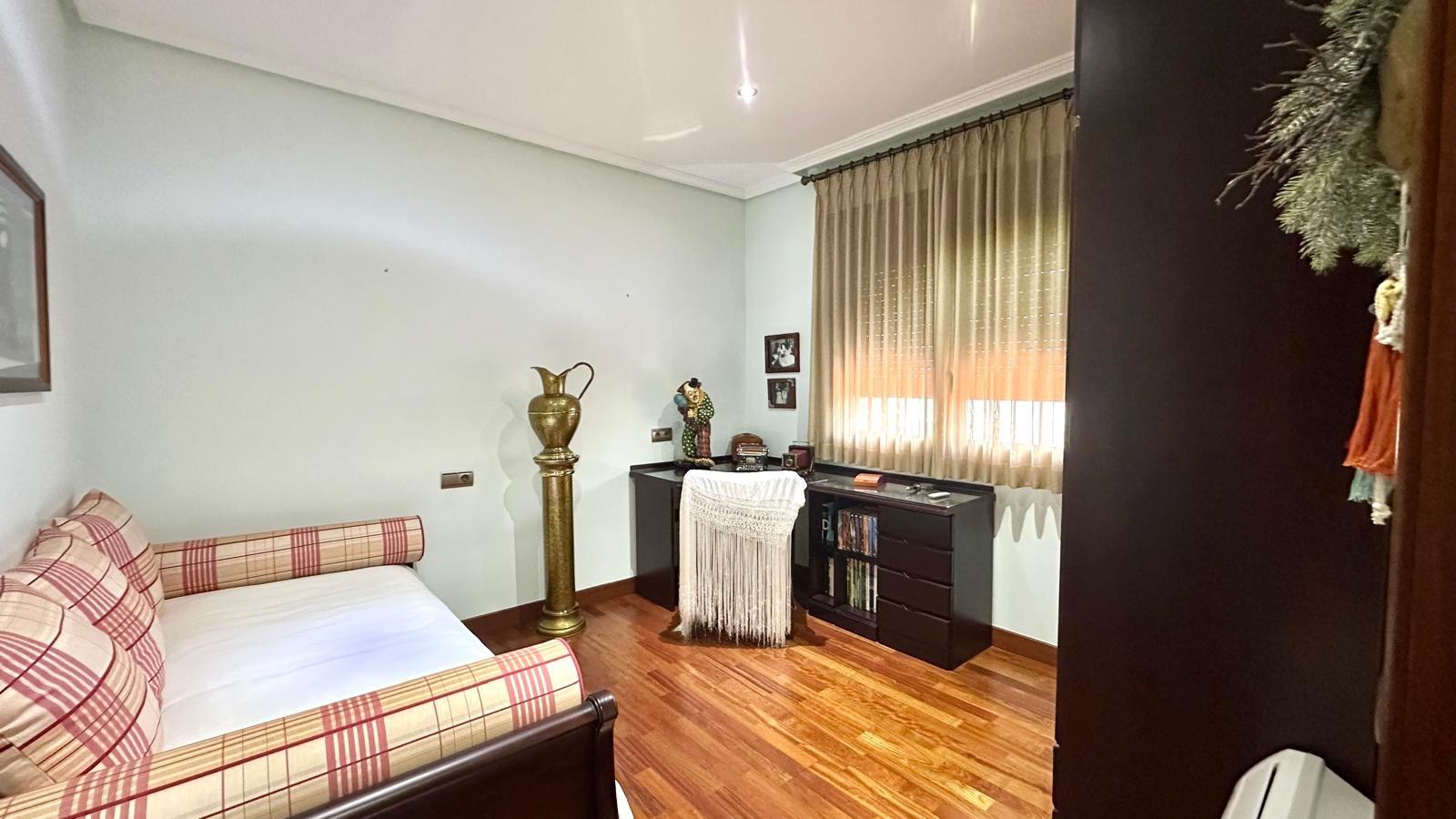 Bathroom in terraced for sale in Torrevieja