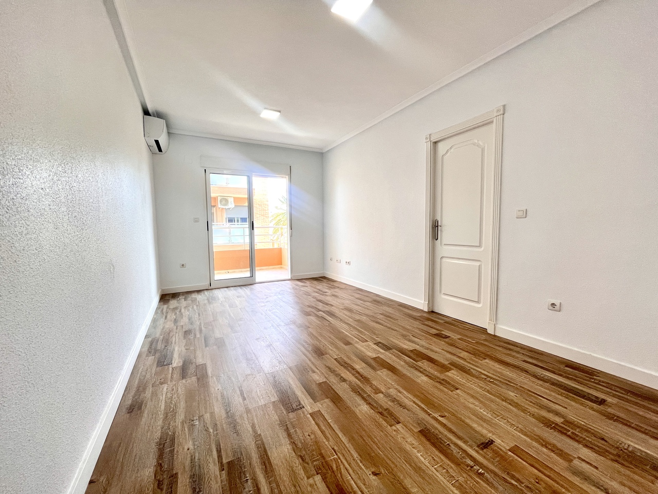 Kitchen in apartment for sale in San Miguel de Salinas