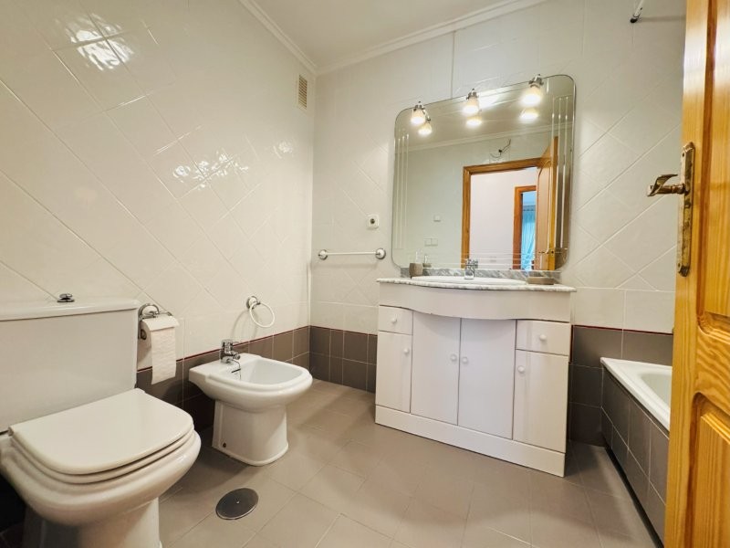 Garden in apartment for sale in La Mata