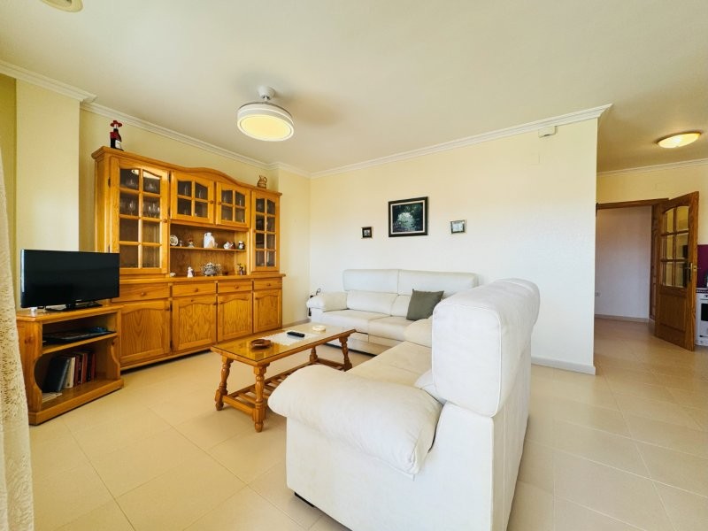 Dining area in apartment for sale in La Mata