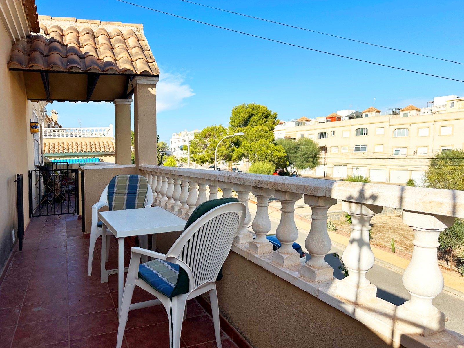 Dining area in bungalow for sale in San Miguel de Salinas