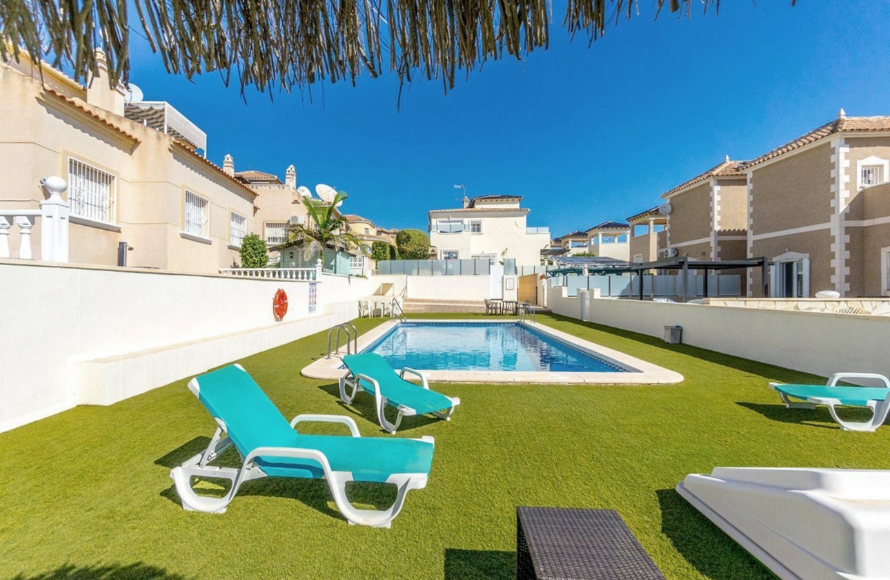 Pool area in bungalow for sale in San Miguel de Salinas