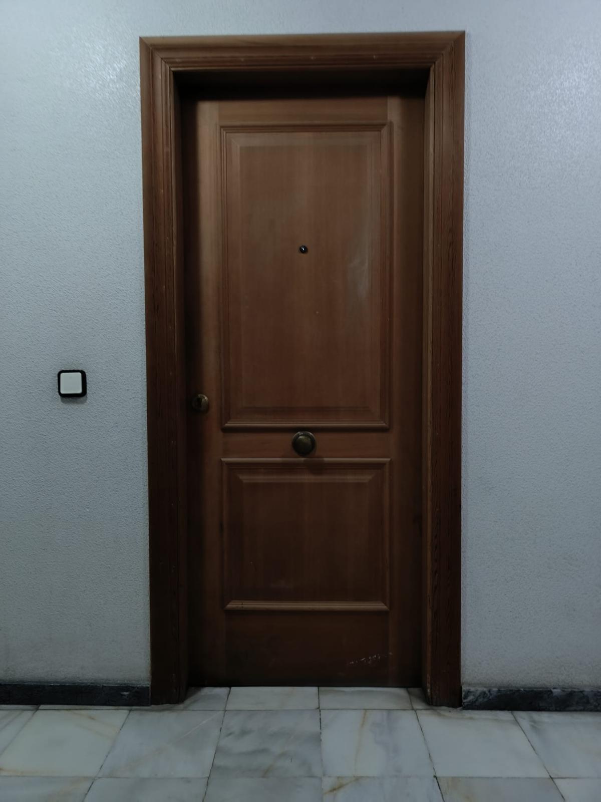 Discover an excellent investment opportunity in the heart of El Altet, Alicante