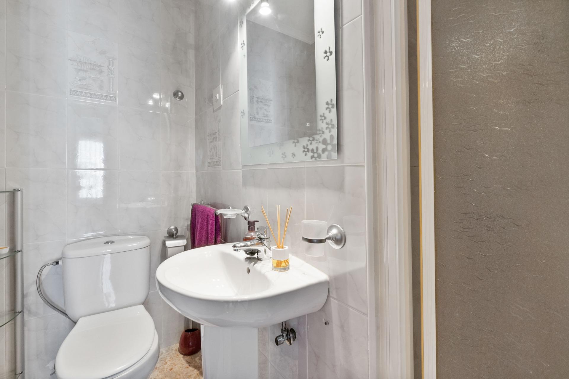 Kitchen in apartment for sale in Torrevieja
