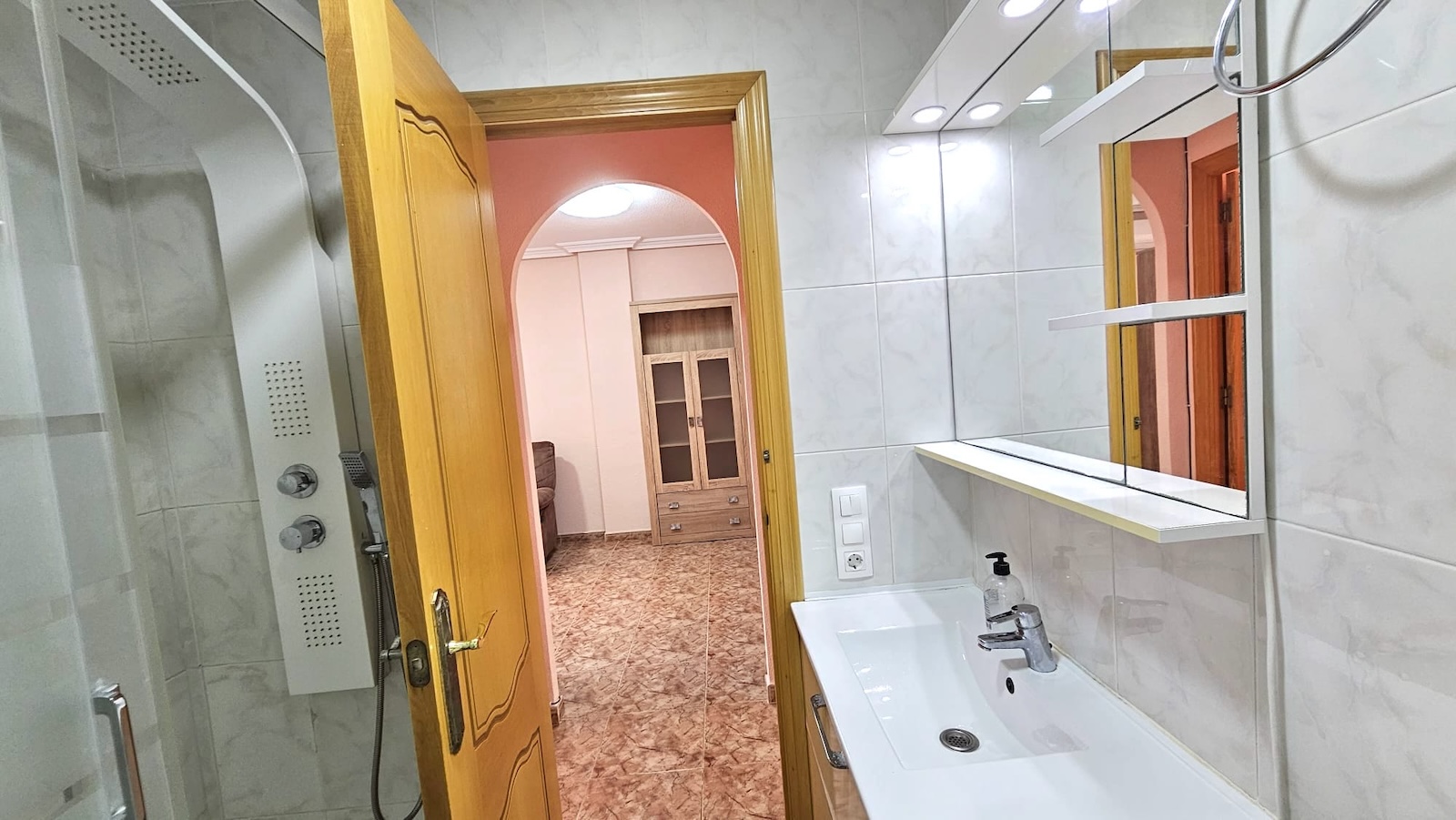 Bathroom in apartment for sale in Torrevieja