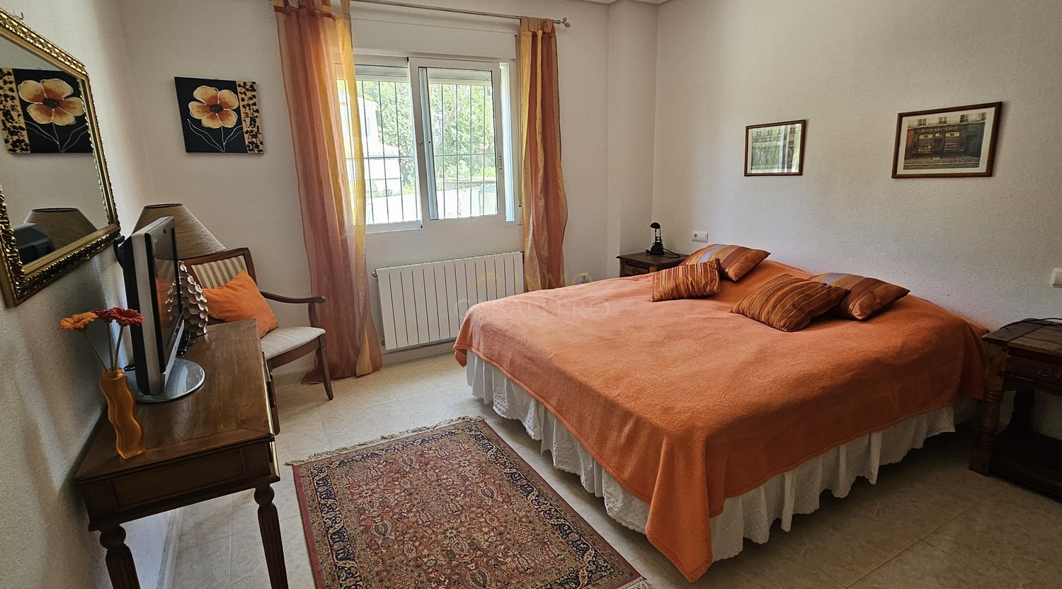 Kitchen in villa for sale in Pinar de Campoverde