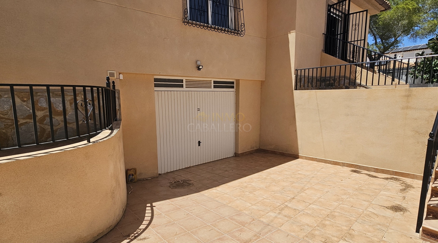 Dining area in villa for sale in Pinar de Campoverde