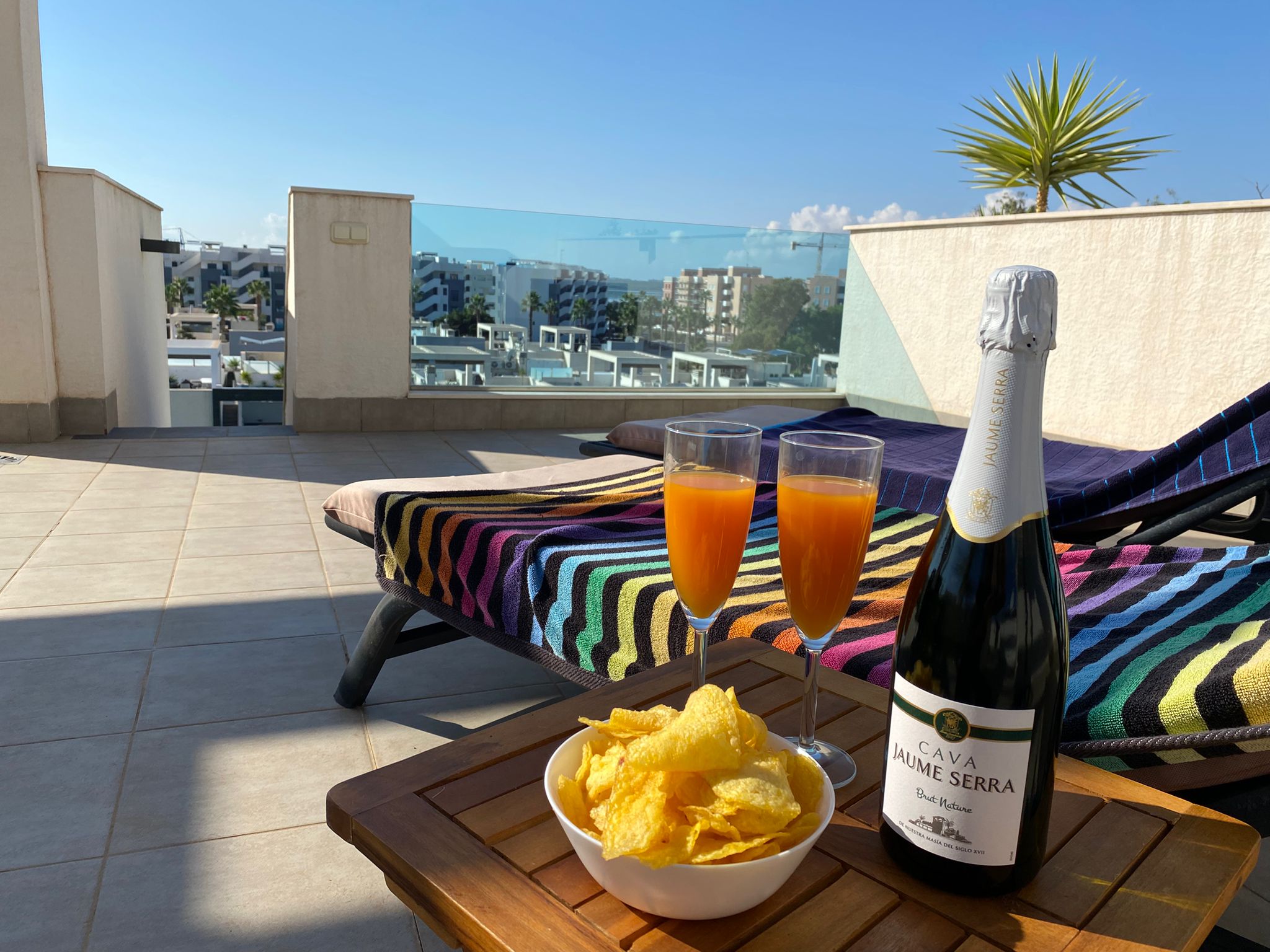 Master bedroom in penthouse for sale in El Raso