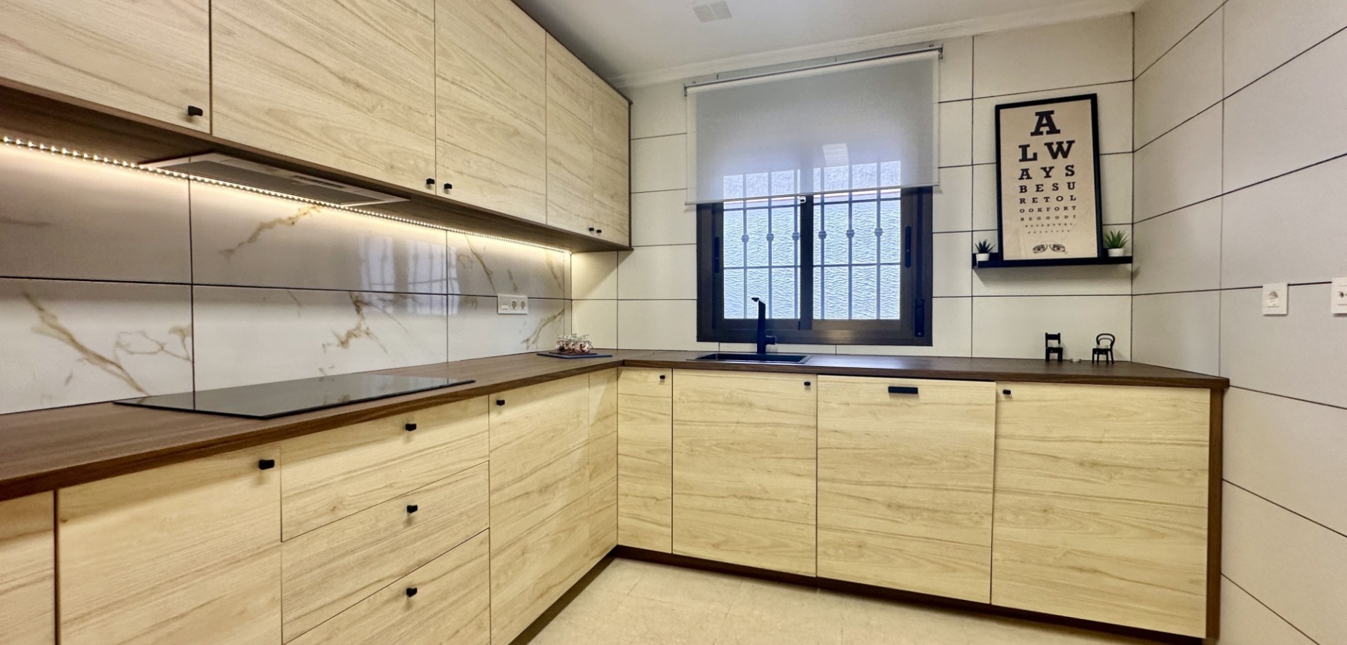 Master bedroom in terraced for sale in San Miguel de Salinas
