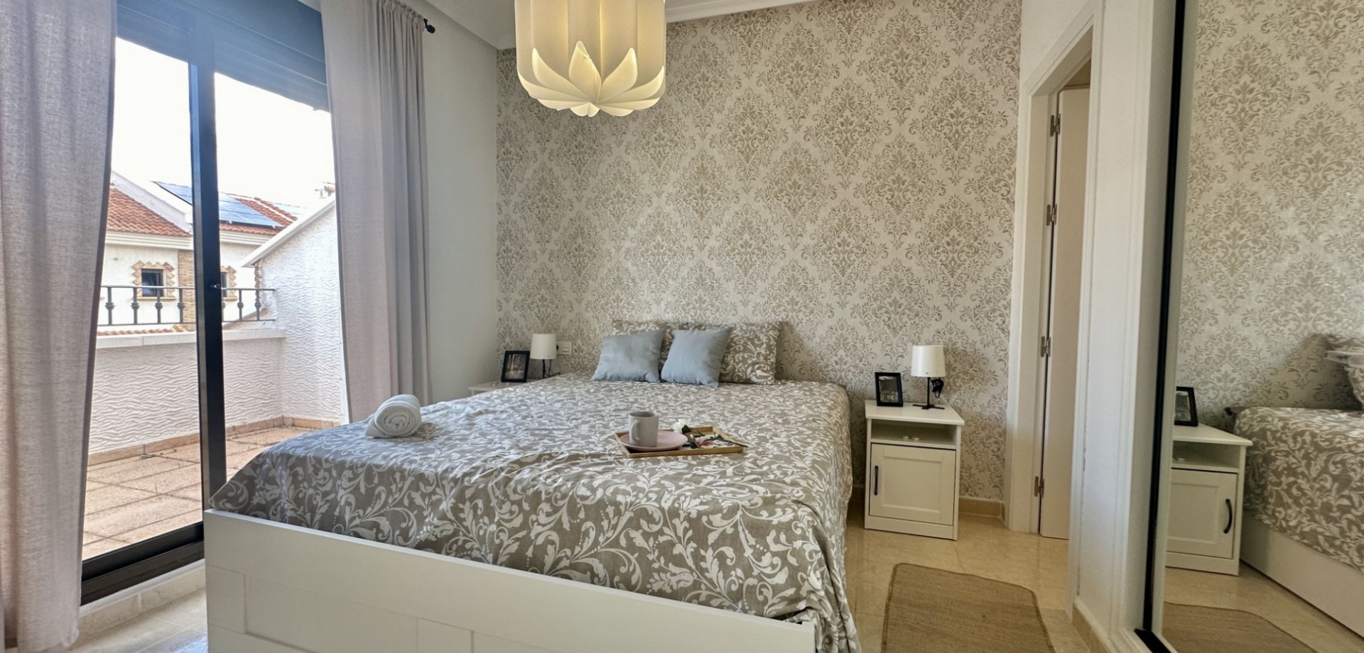 Master bedroom in terraced for sale in San Miguel de Salinas