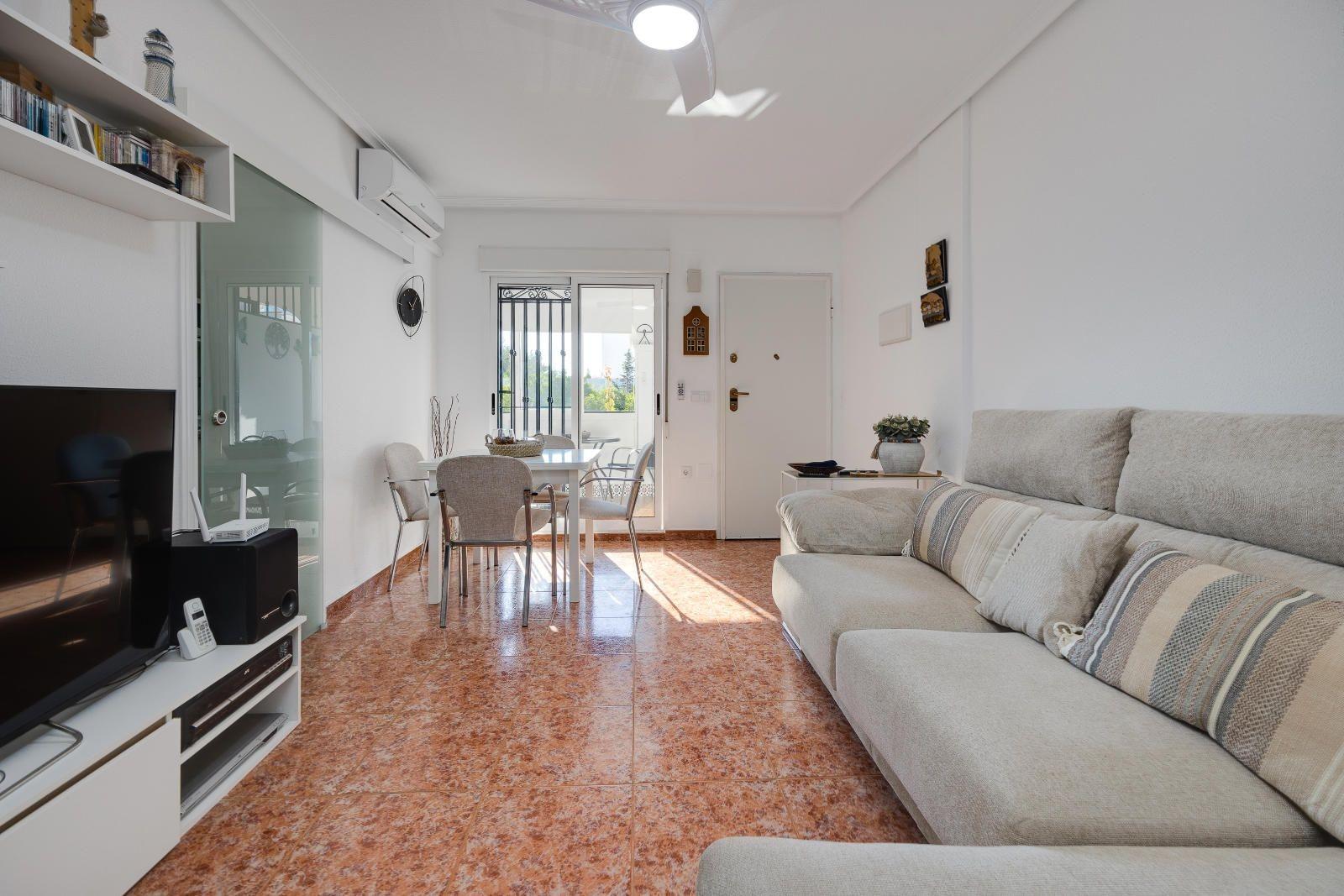 Exterior view in bungalow for sale in Orihuela Costa