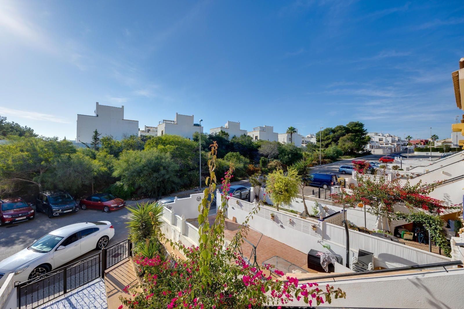 Kitchen in bungalow for sale in Orihuela Costa