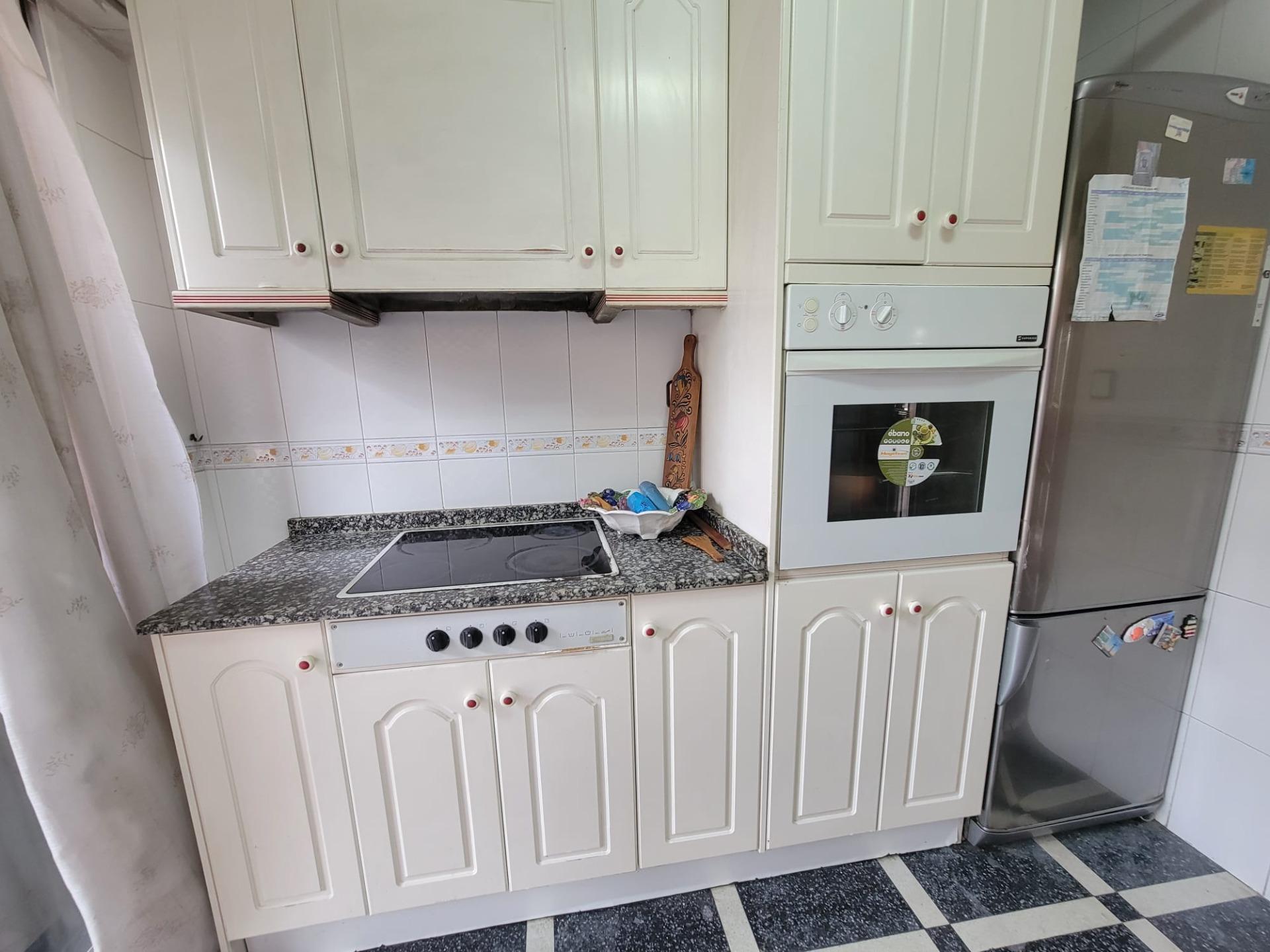 Bathroom in apartment for sale in Torrevieja