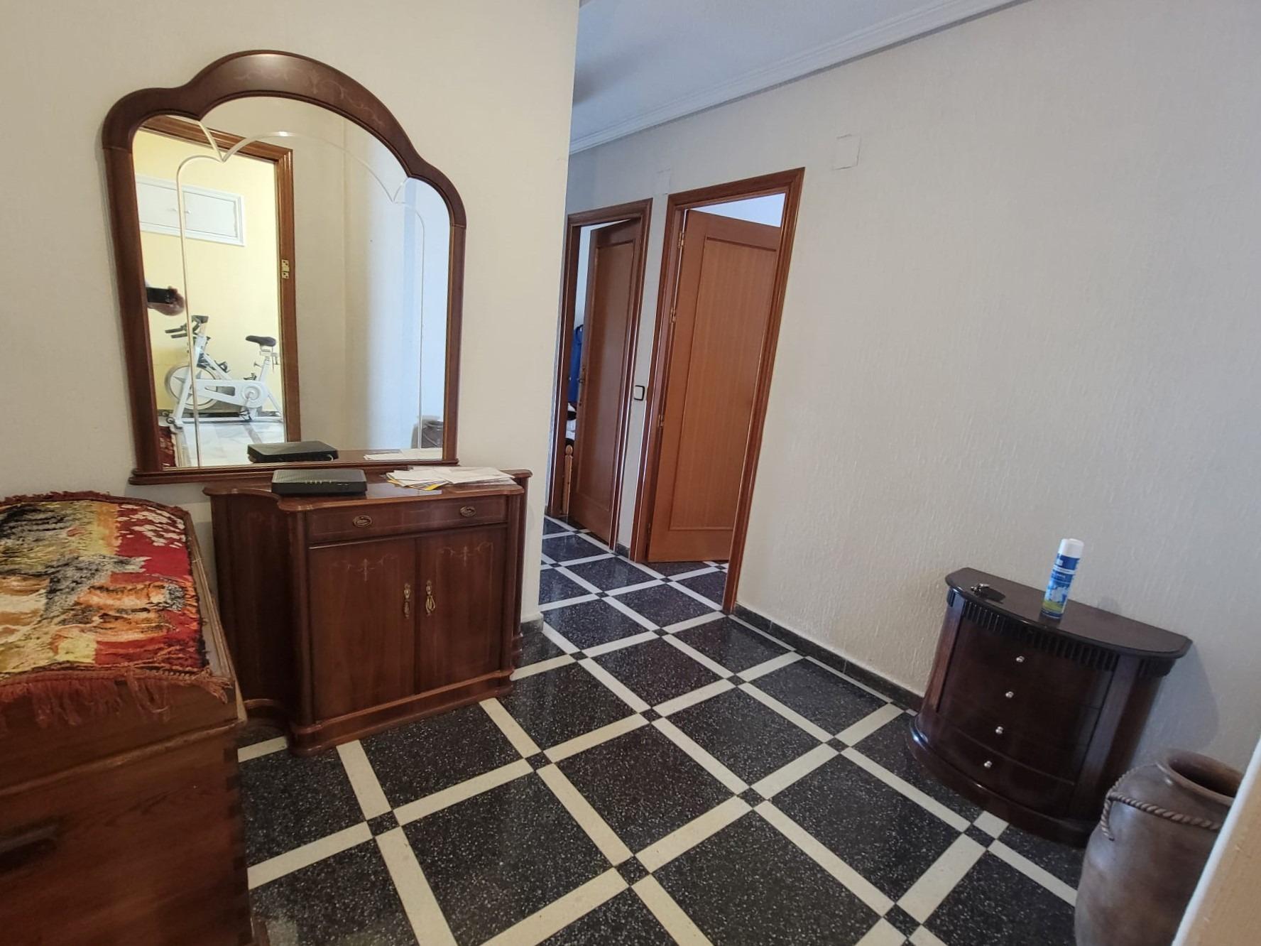 Garden in apartment for sale in Torrevieja