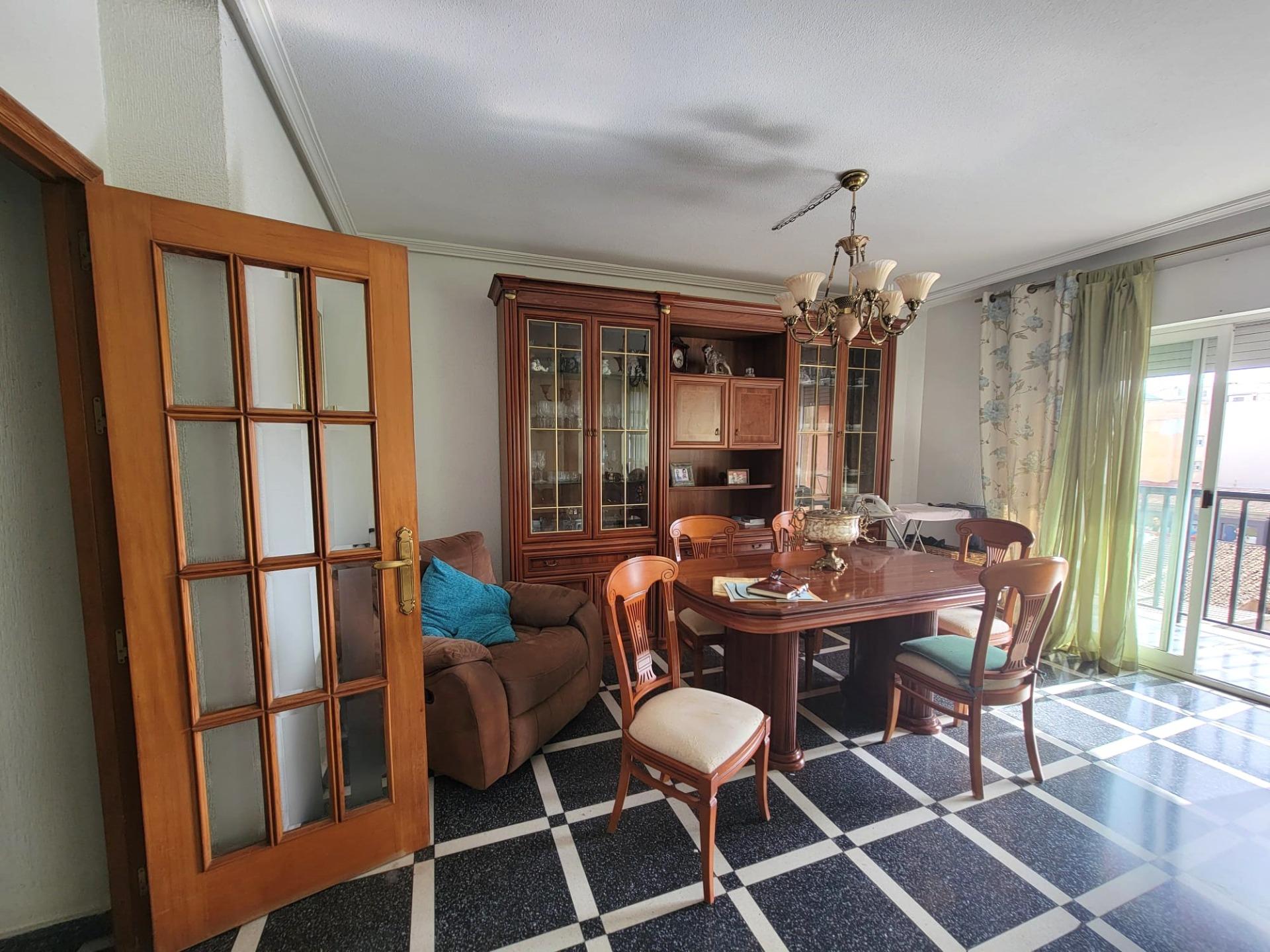 Garden in apartment for sale in Torrevieja