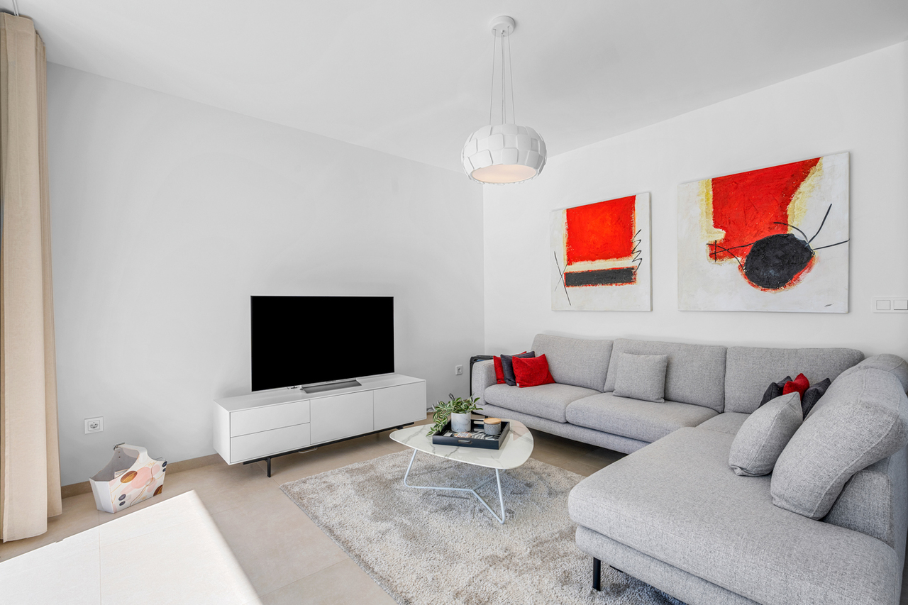 Garden in villa for sale in Mar de Cristal
