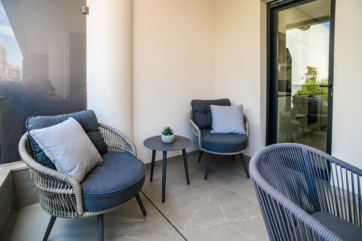 Master bedroom in apartment for sale in Torrevieja