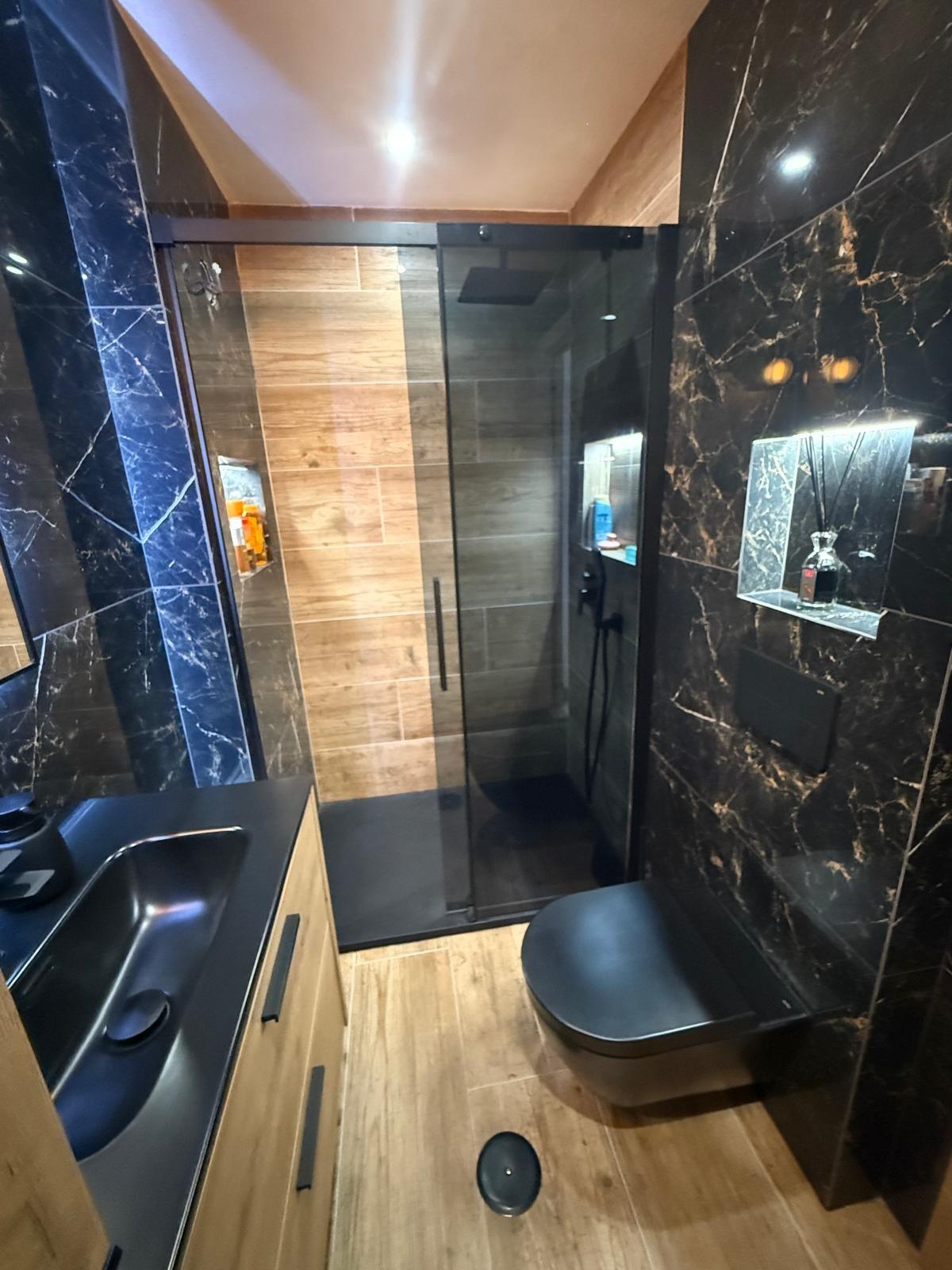 Bathroom in apartment for sale in Torrevieja
