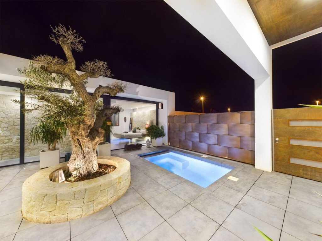 This is a fantastic opportunity to buy a unique and luxurious designer villa built by one of the bes