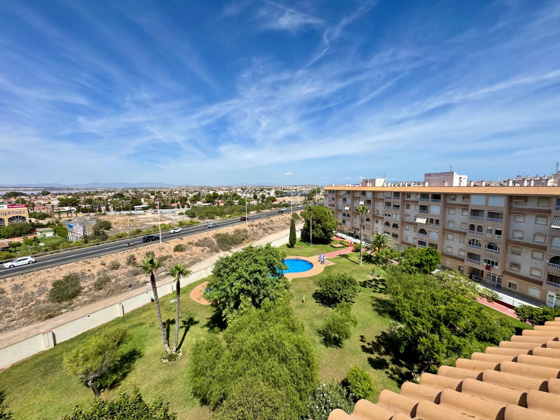 Bathroom in penthouse for sale in Torrevieja