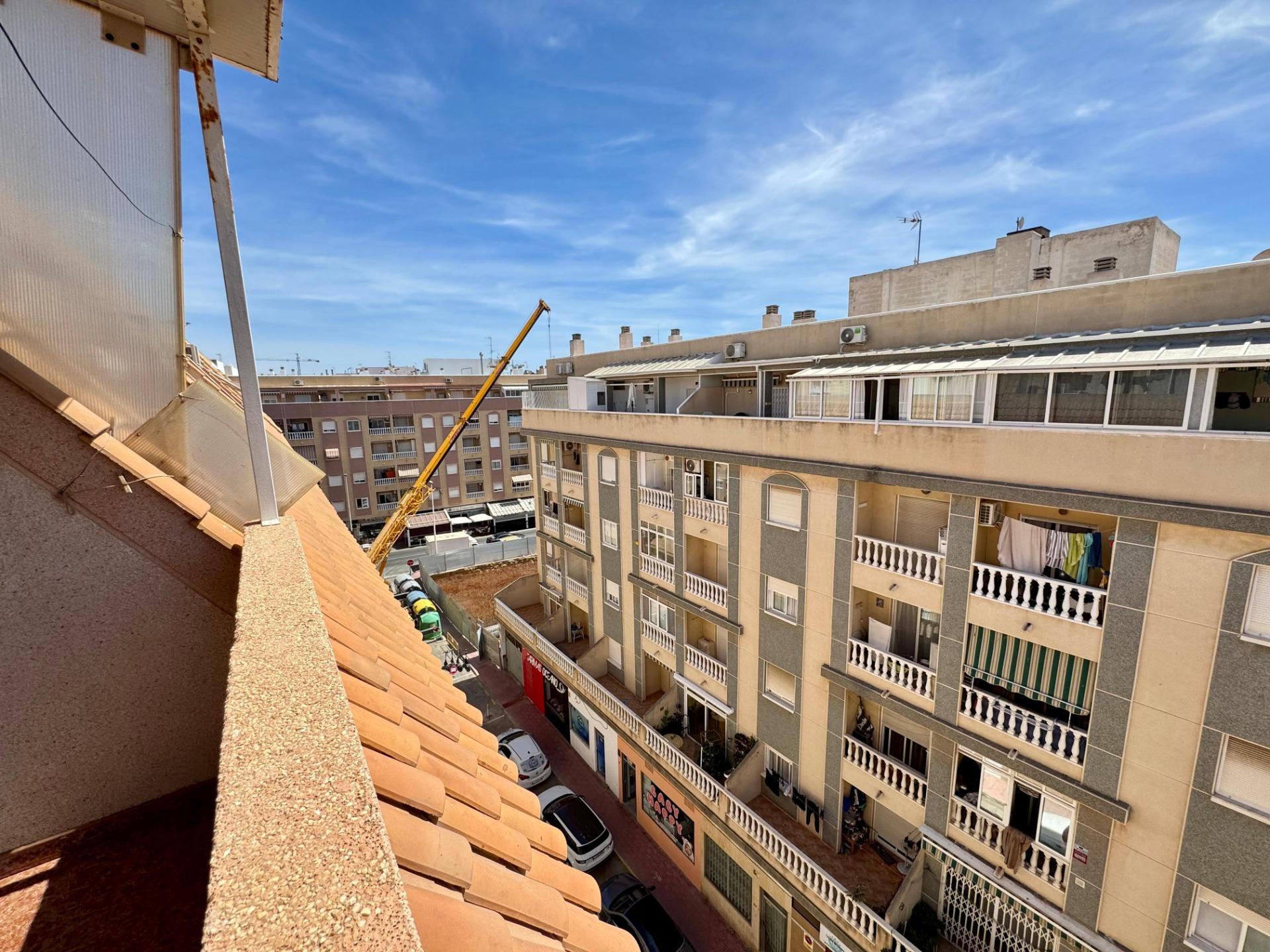 Dining area in penthouse for sale in Torrevieja