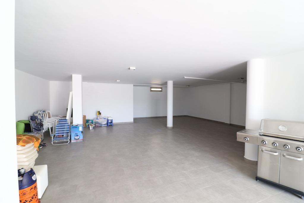 Garden in villa for sale in San Miguel de Salinas