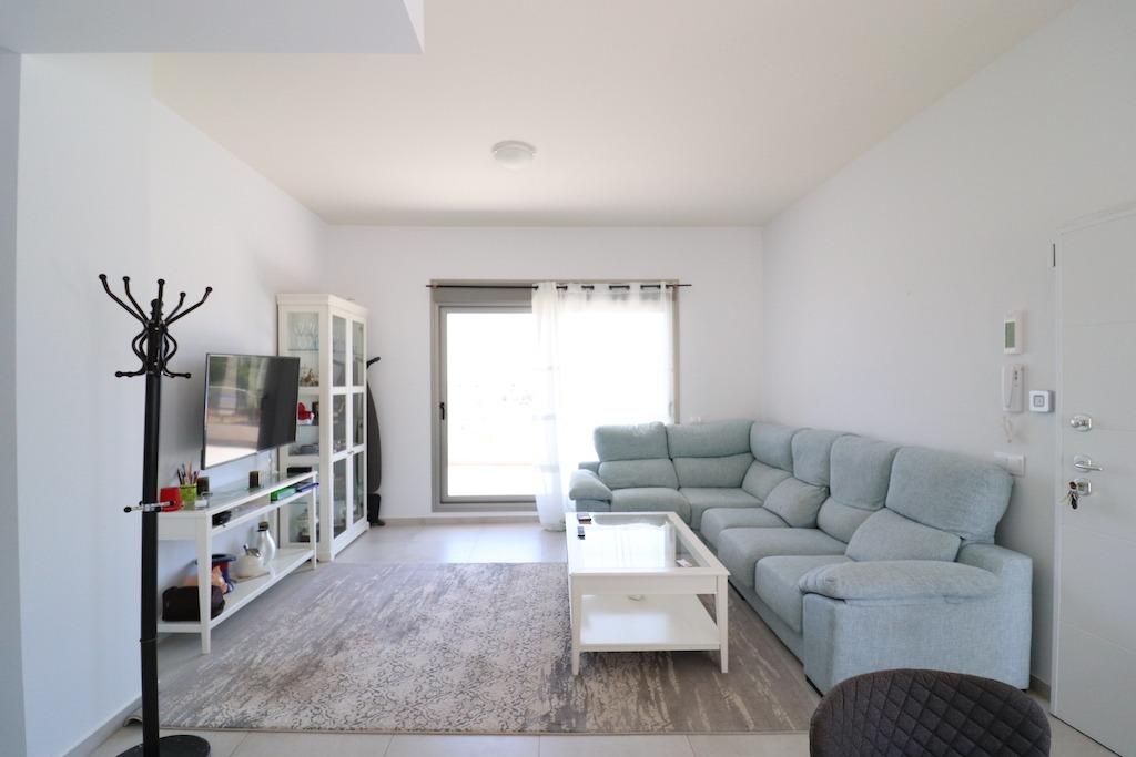 Garden in villa for sale in San Miguel de Salinas