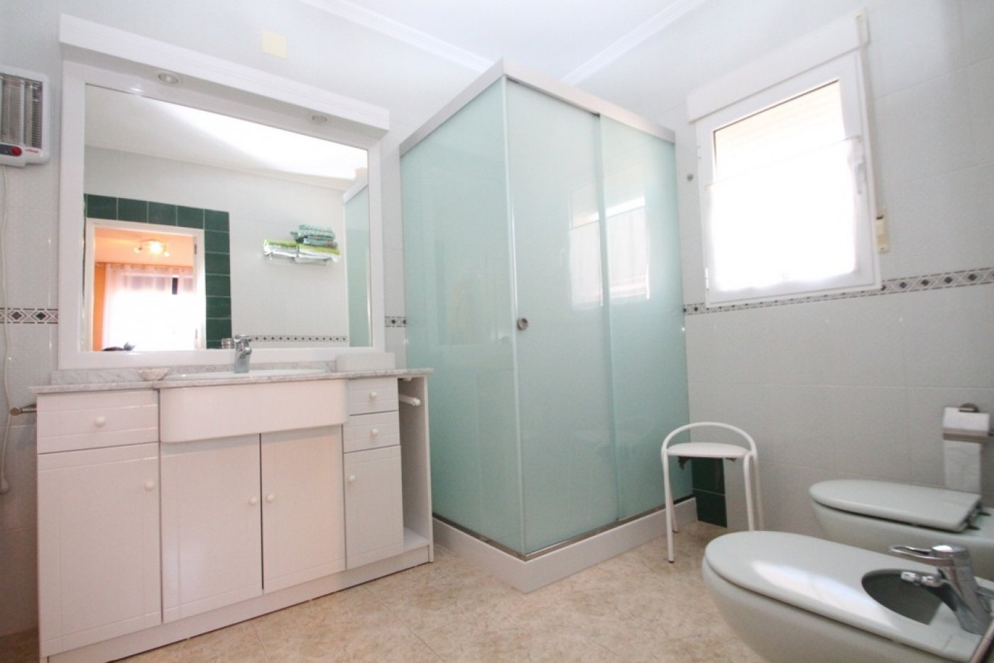 Garden in villa for sale in Orihuela Costa