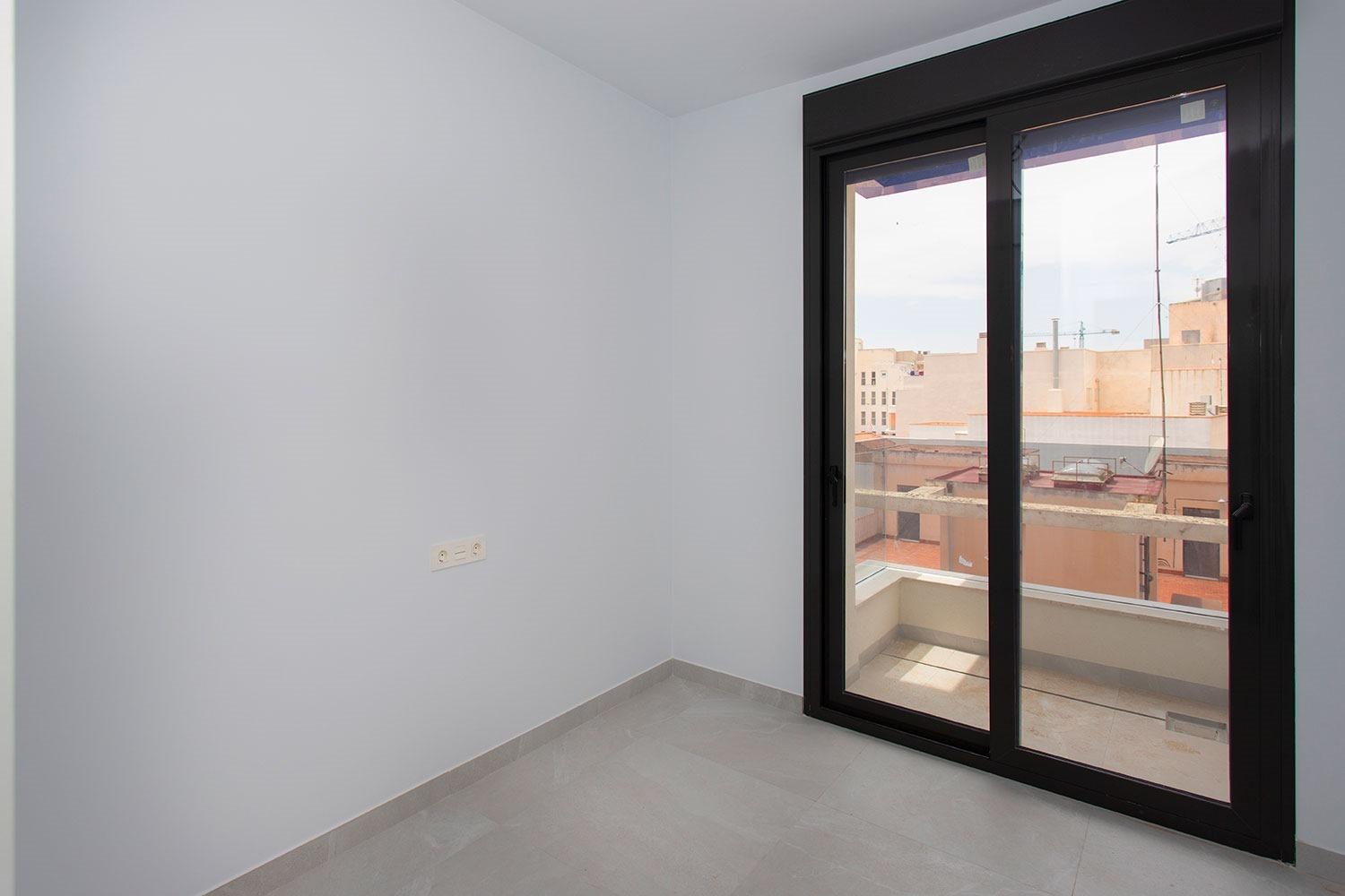 Terrace in apartment for sale in Torrevieja