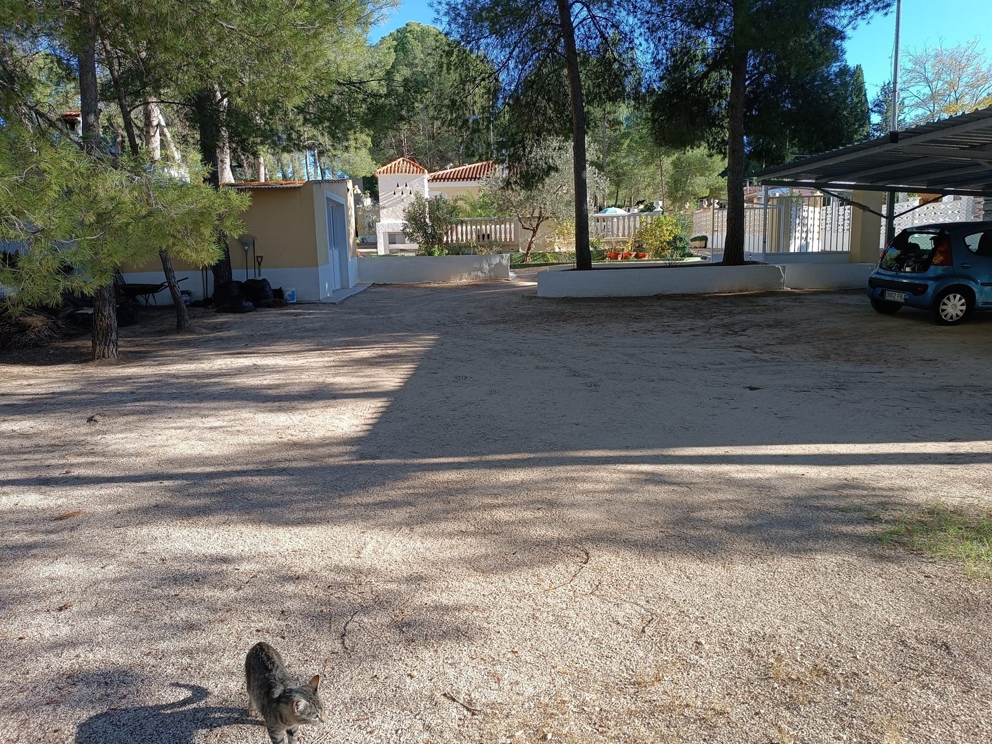 Master bedroom in villa for sale in Yecla