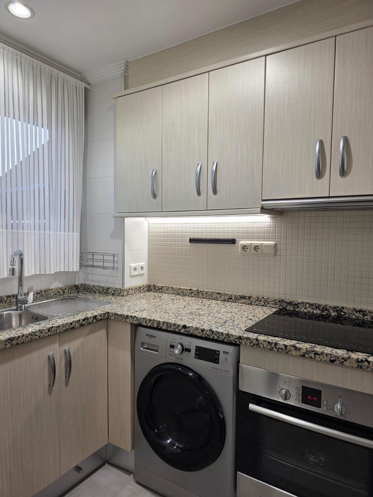Kitchen in apartment for sale in Torrevieja