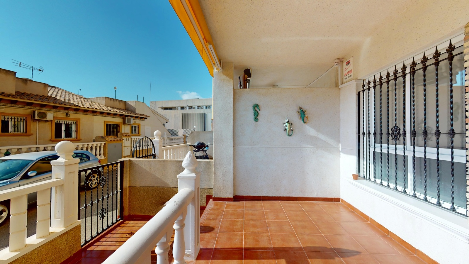 Master bedroom in terraced for sale in Orihuela