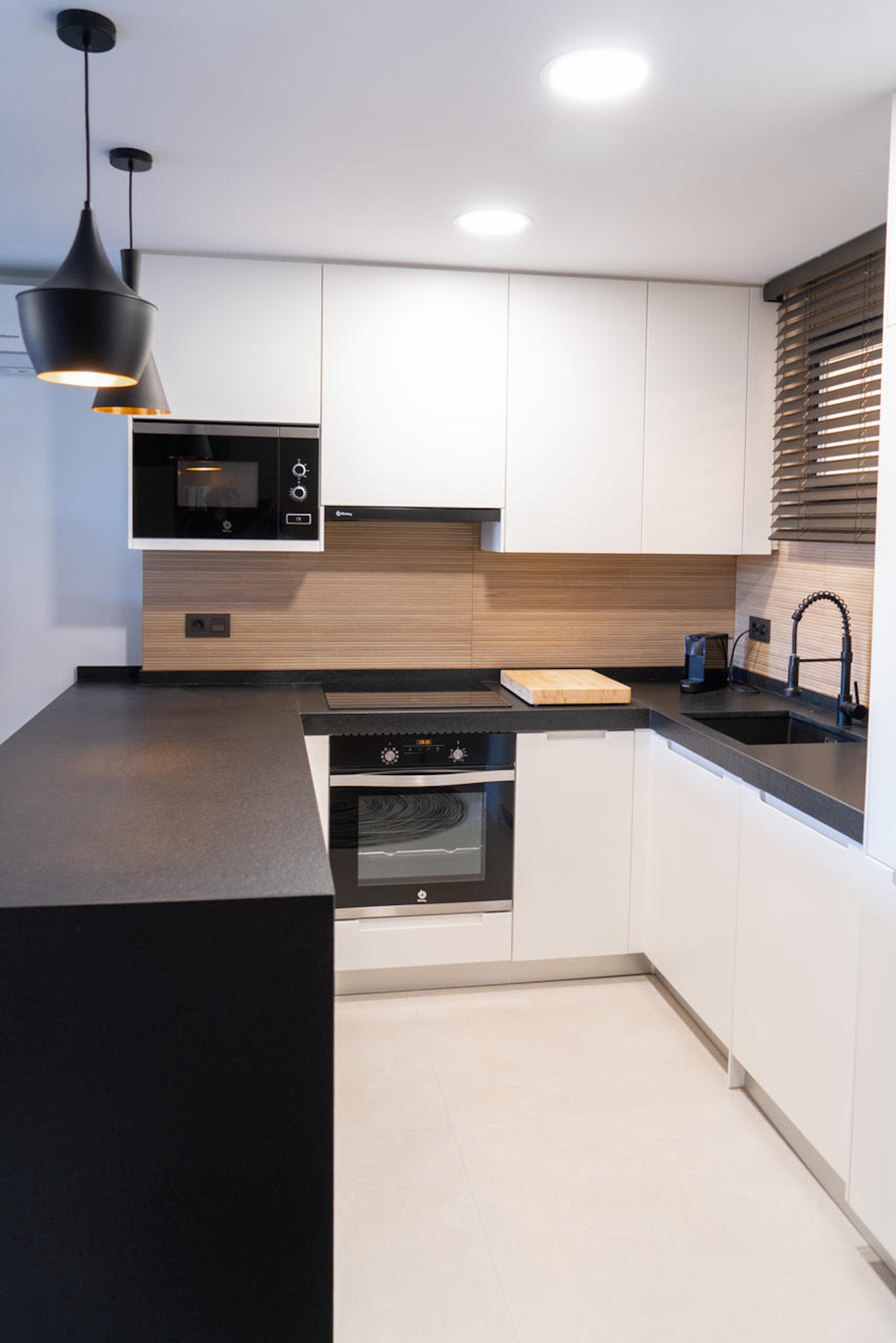 Living room in apartment for sale in Torrevieja