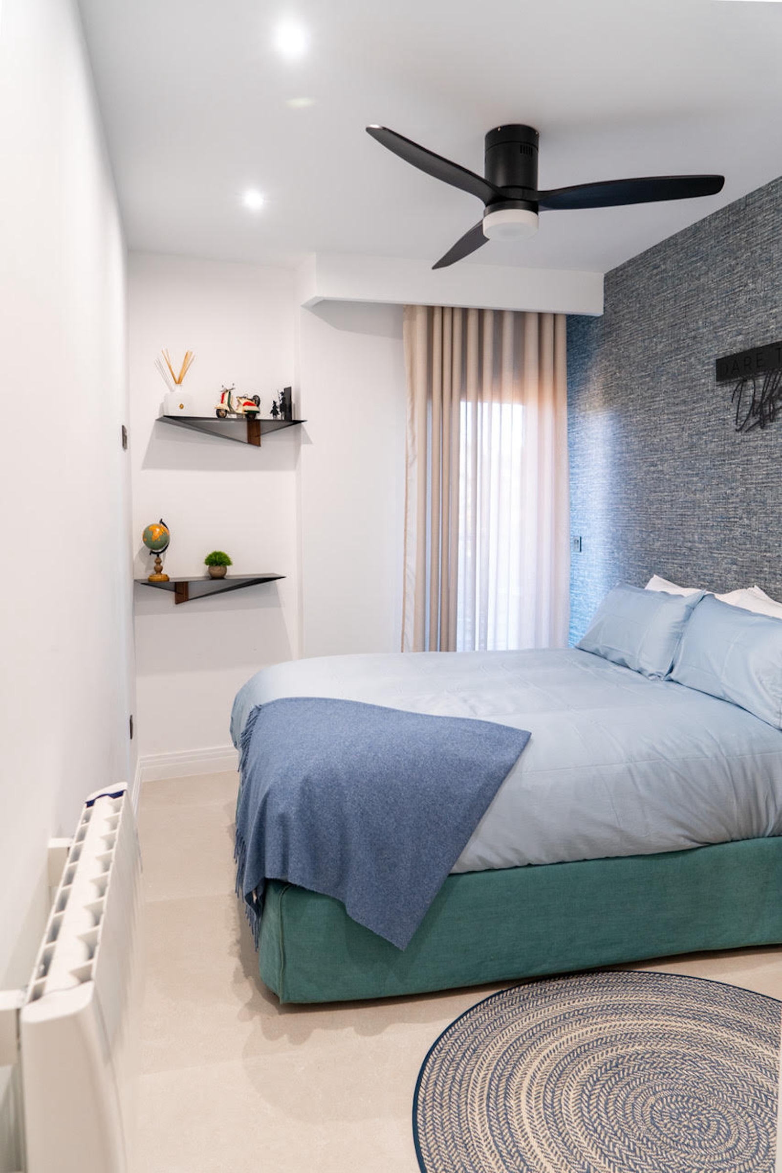 Bathroom in apartment for sale in Torrevieja