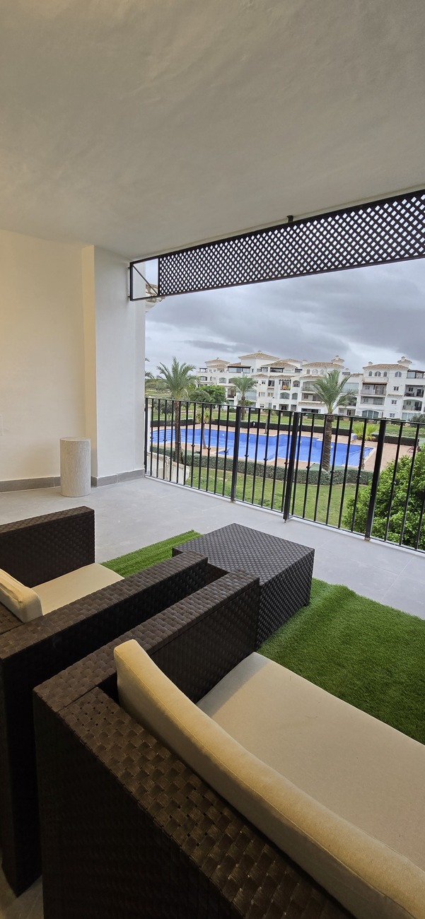 Garden in apartment for sale in Hacienda Riquelme Golf Resort