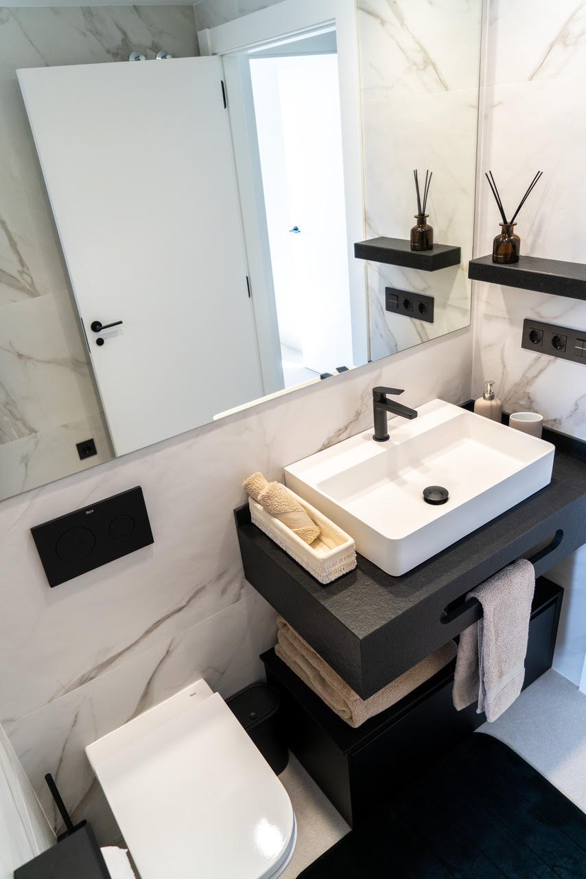 Master bedroom in penthouse for sale in Orihuela