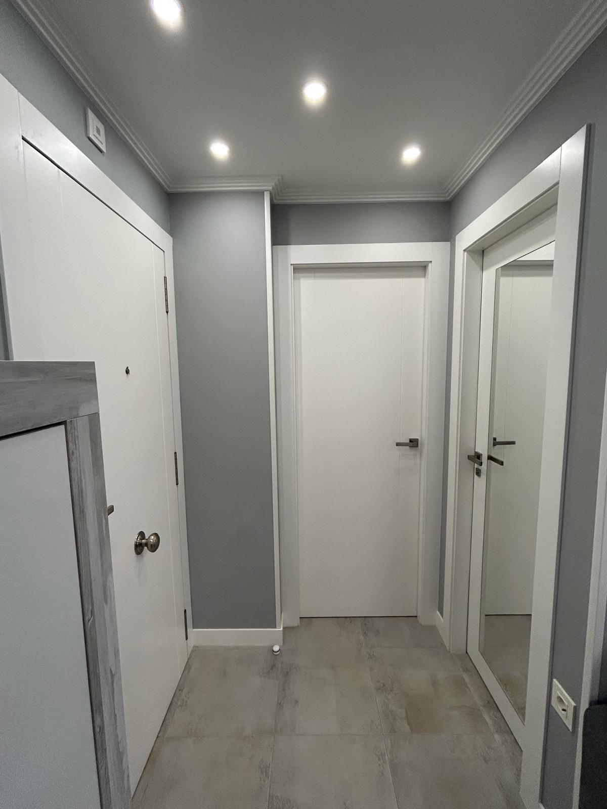 Bathroom in apartment for sale in Torrevieja