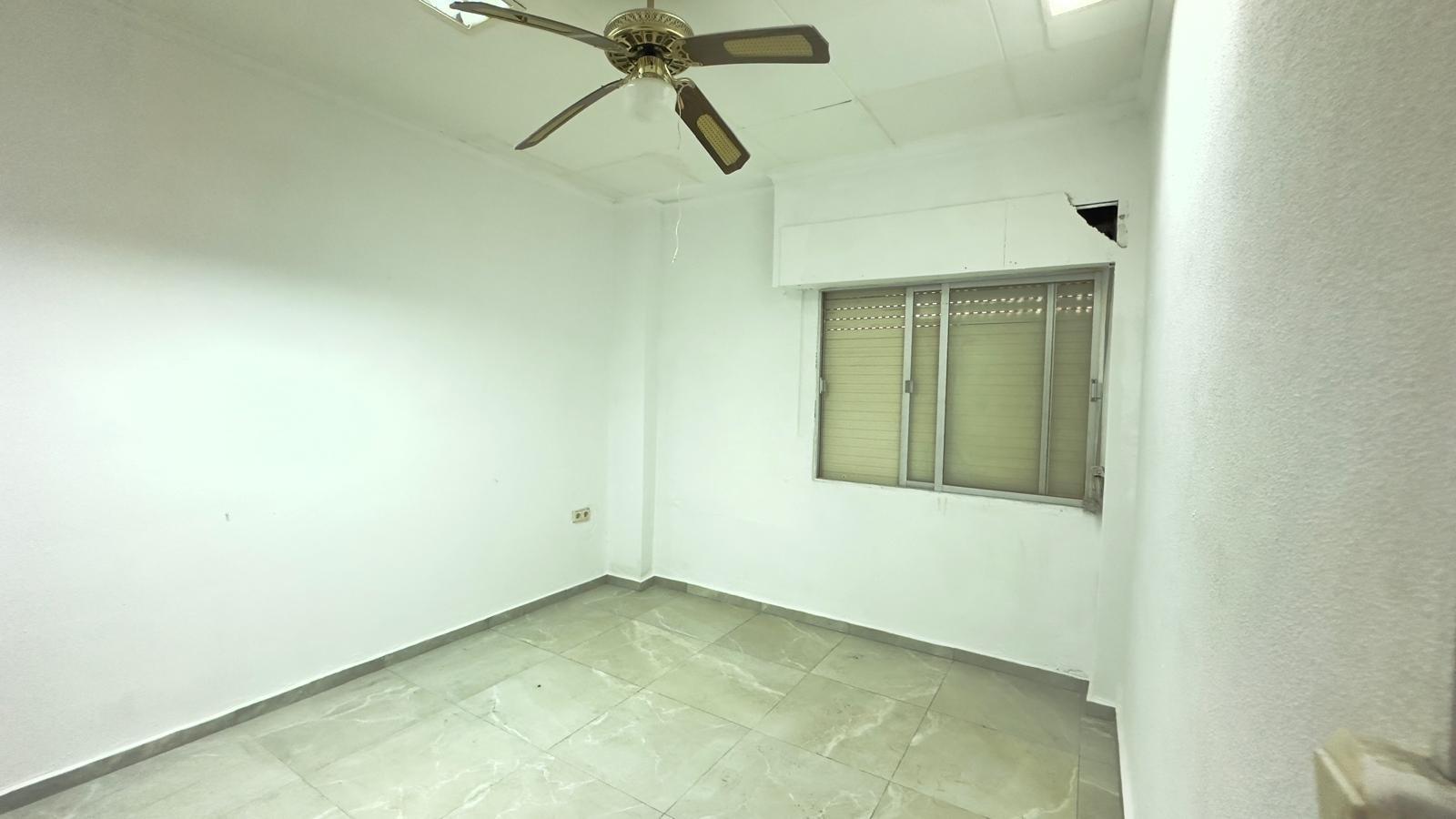 Bathroom in apartment for sale in Torrevieja