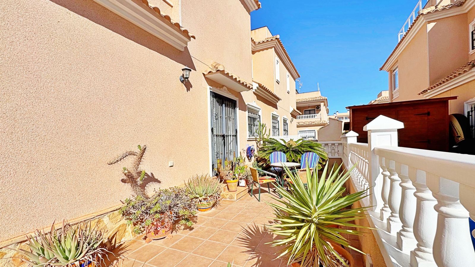 Terrace in terraced for sale in Orihuela Costa