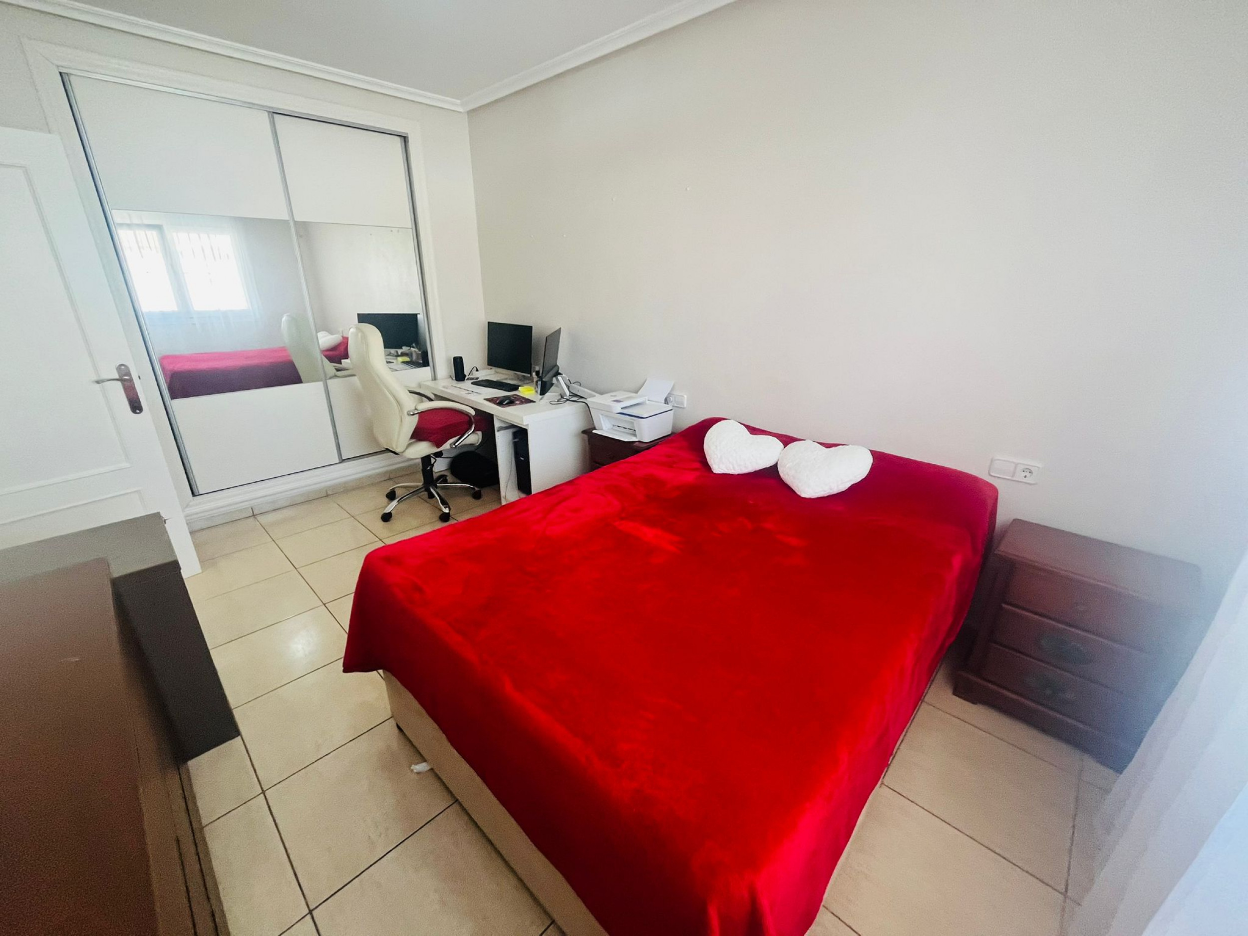 Bedroom in villa for sale in Gea Y Truyols