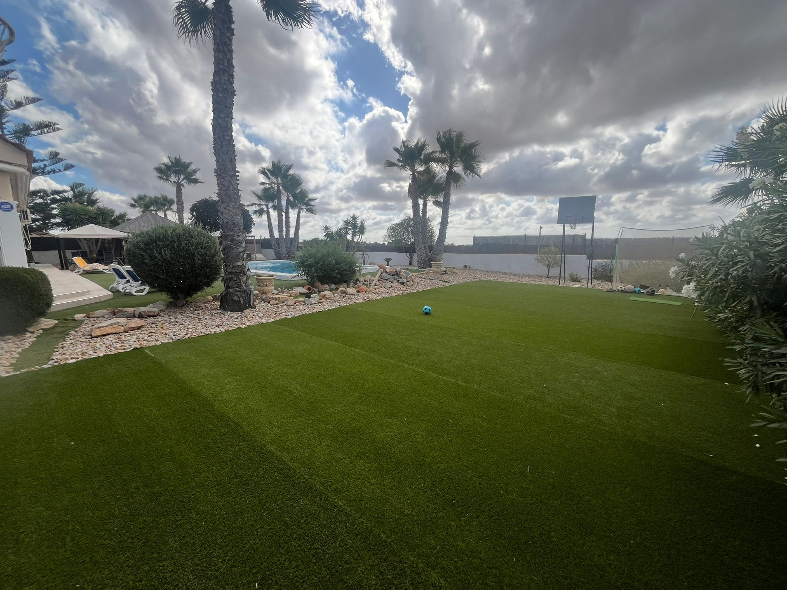 Exterior view in villa for sale in Gea Y Truyols
