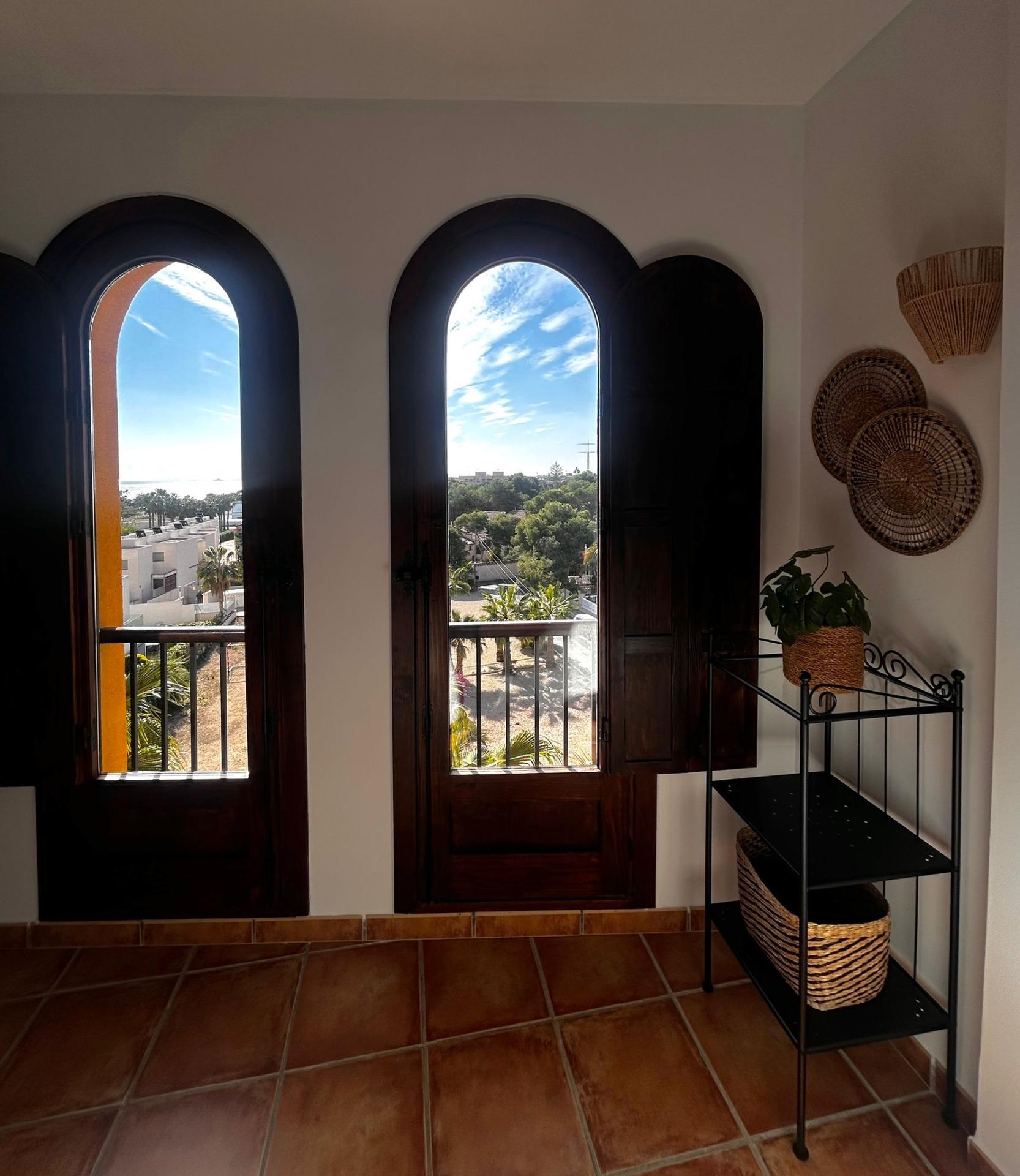 Living room in apartment for sale in Torrevieja