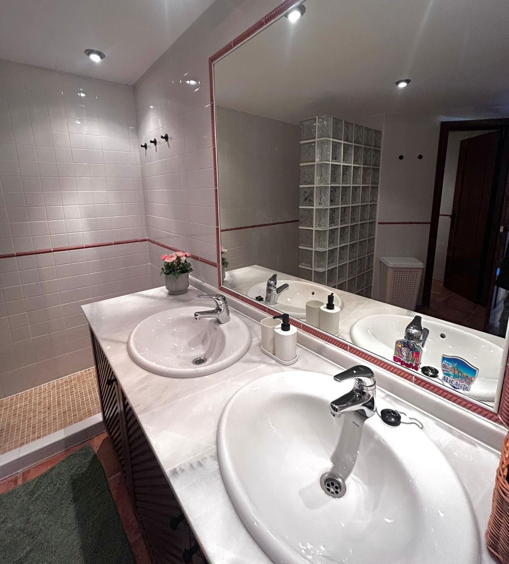 Garden in apartment for sale in Torrevieja
