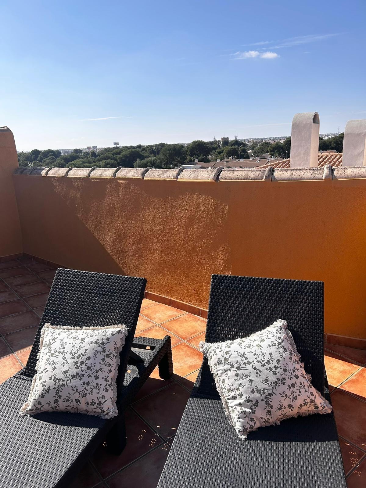 Terrace in apartment for sale in Torrevieja